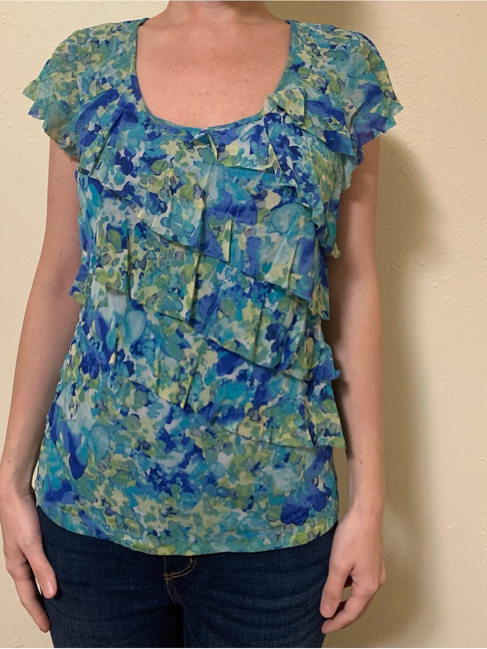 Apt. 9 Blue and Green Floral Ruffle Scoop-Neck Top
